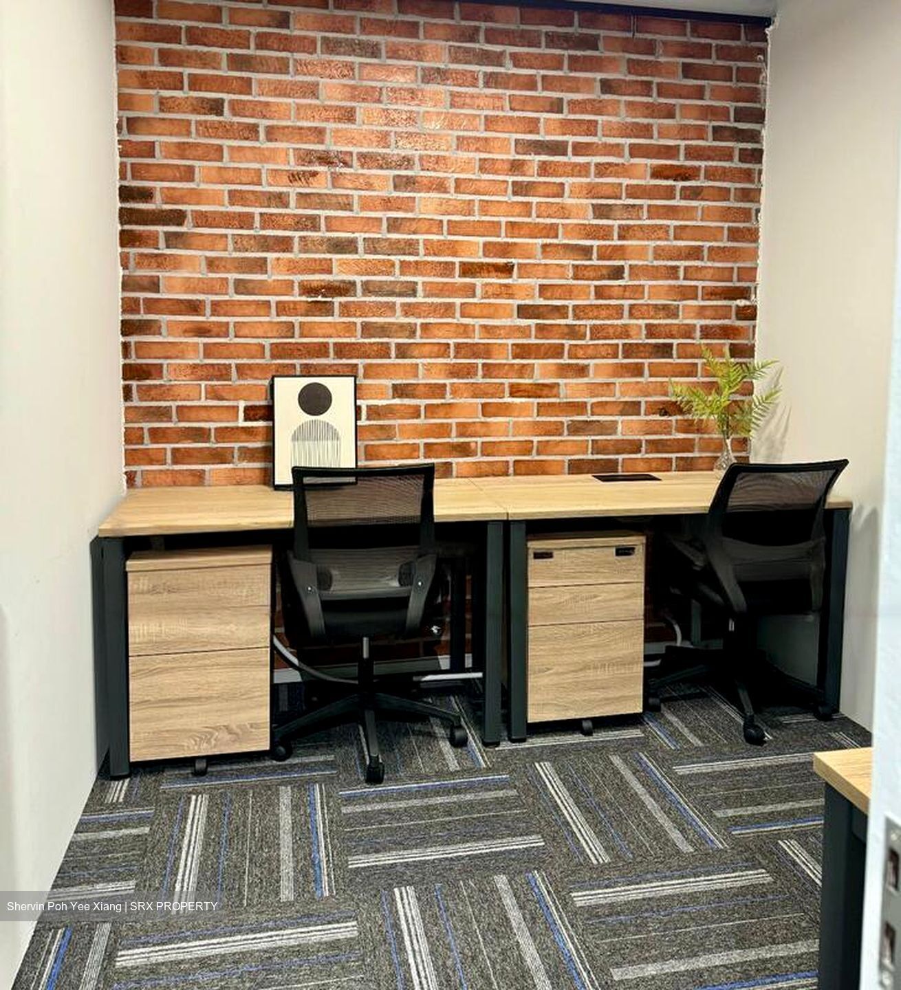 International Plaza (D2), Office #459908861